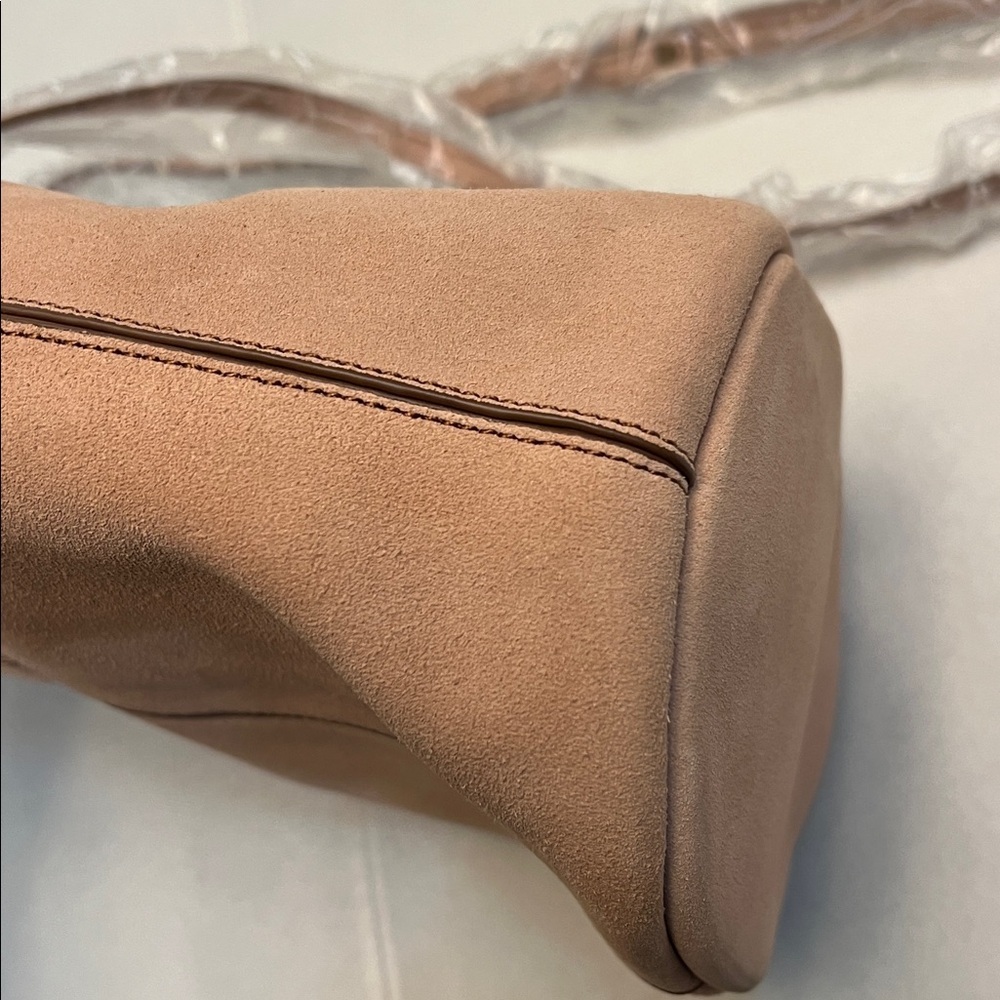 J.CREW SUEDE BUCKET BAG CROSSBODY BLUSH WITH BRASS HANDLES - Picture 17 of 17